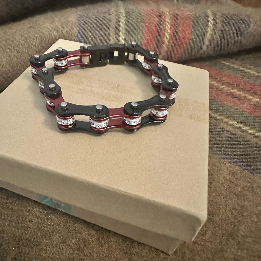 Red and Black Motorcycle Chain Jewelry Bracelet